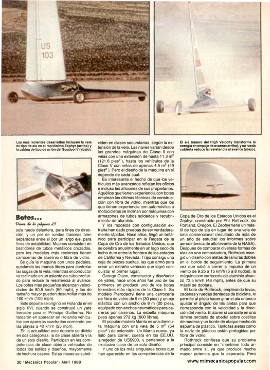 Botes de Vela en Tierra - Abril 1988